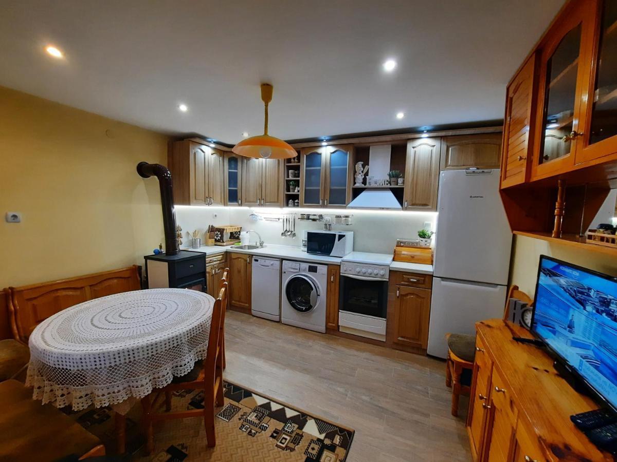 Guest House Lazar Raykov Ribarica Bagian luar foto
