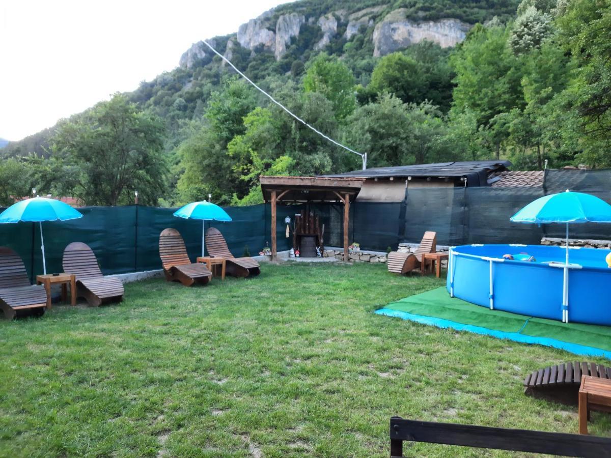 Guest House Lazar Raykov Ribarica Bagian luar foto