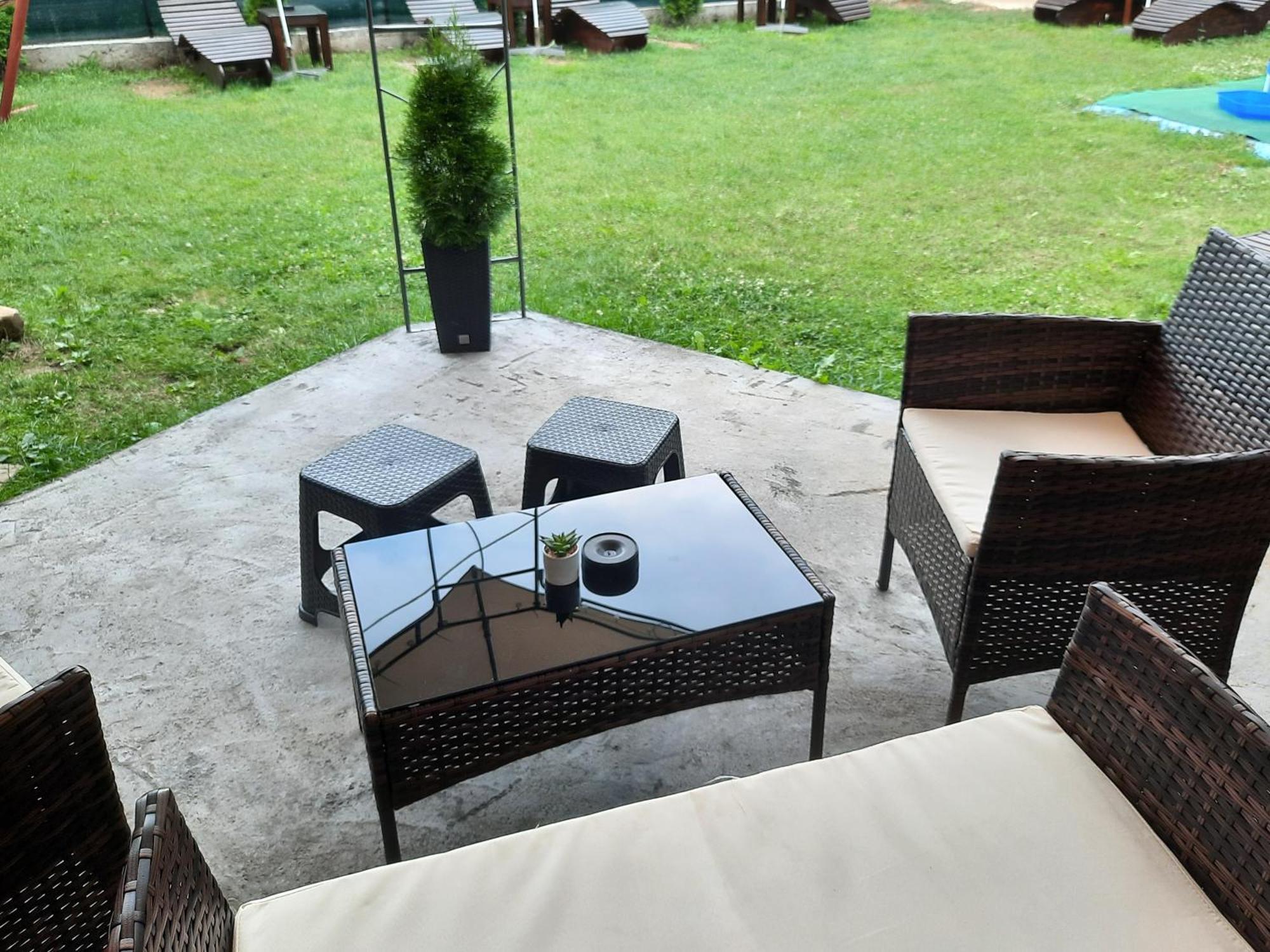 Guest House Lazar Raykov Ribarica Bagian luar foto