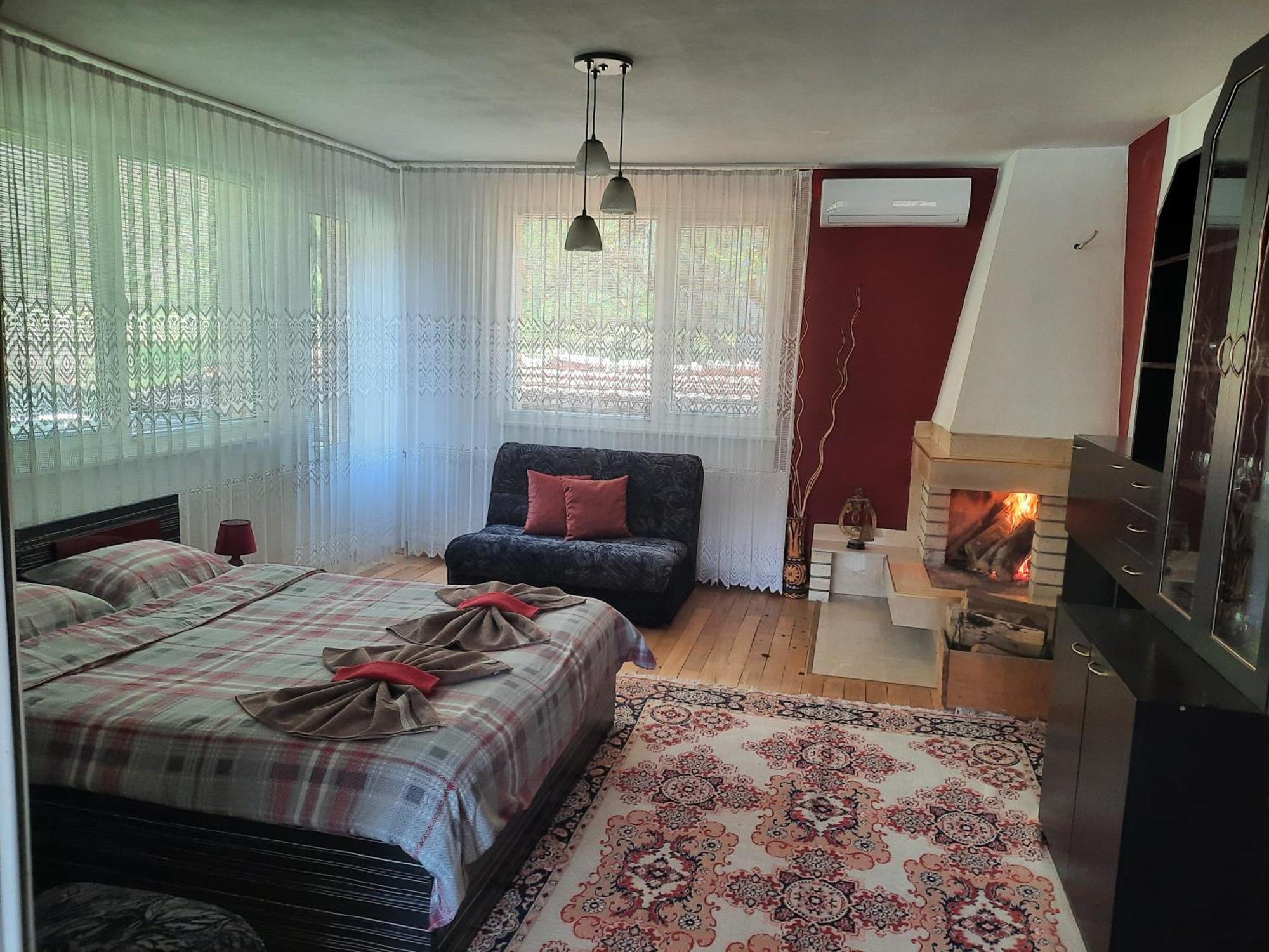 Guest House Lazar Raykov Ribarica Bagian luar foto